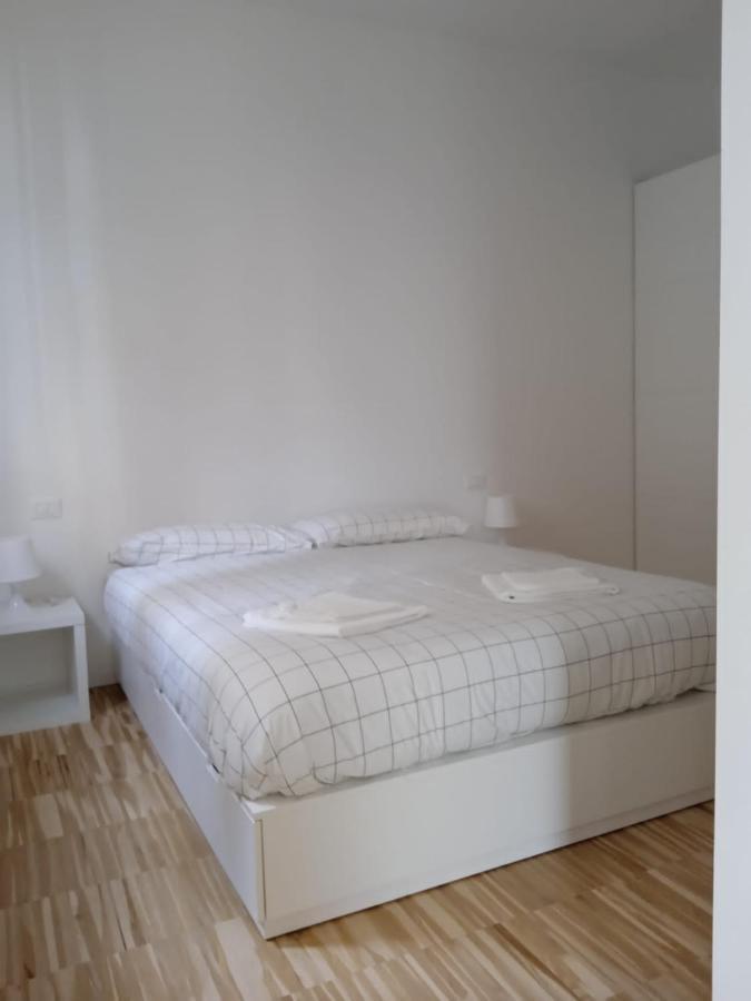 Apartment Via D'Apulia 11 Milánó Kültér fotó